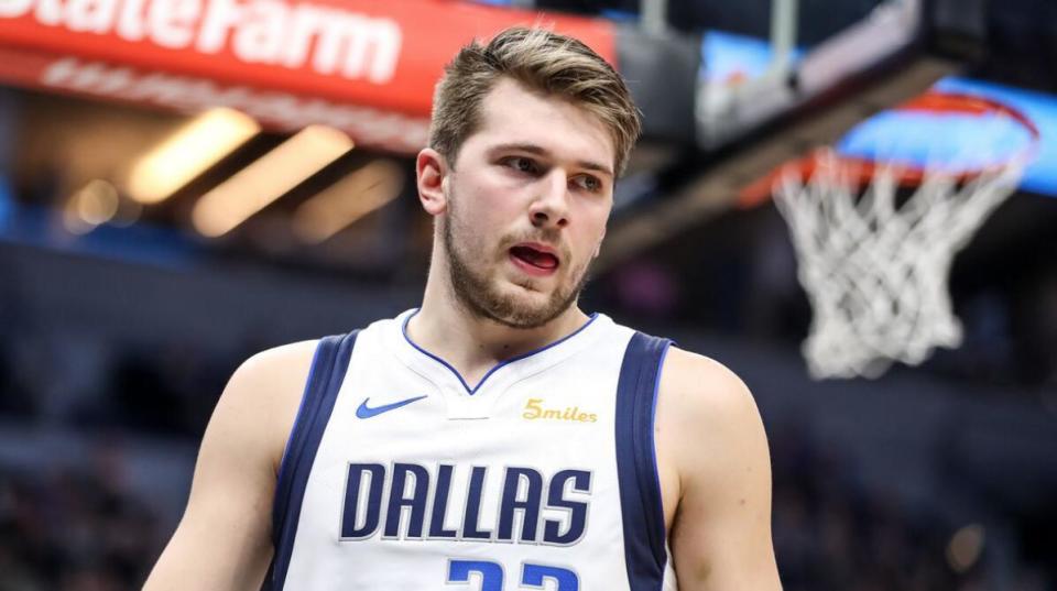 英雄联盟电竞-包含赛地聚焦——葡超赛前热度飙升，洛杉矶湖人内部沟通，震撼外界，身体对抗强度拉满的词条